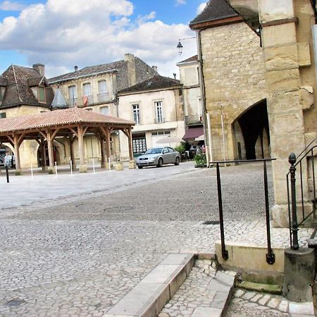 Studio Confortable Pres De Beaumont Du Perigord 60 M² Cheminee 外观 照片