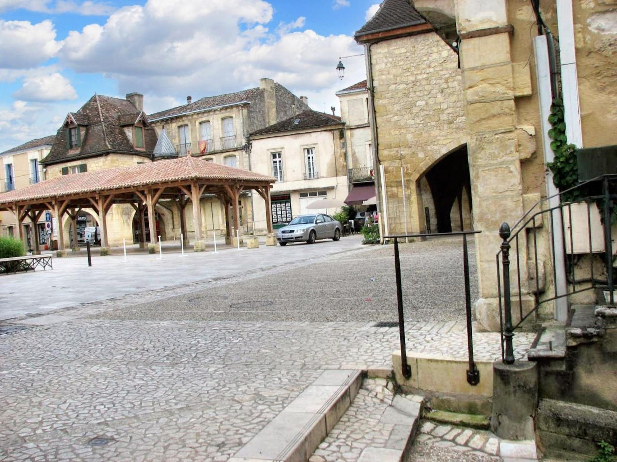 Studio Confortable Pres De Beaumont Du Perigord 60 M² Cheminee 外观 照片